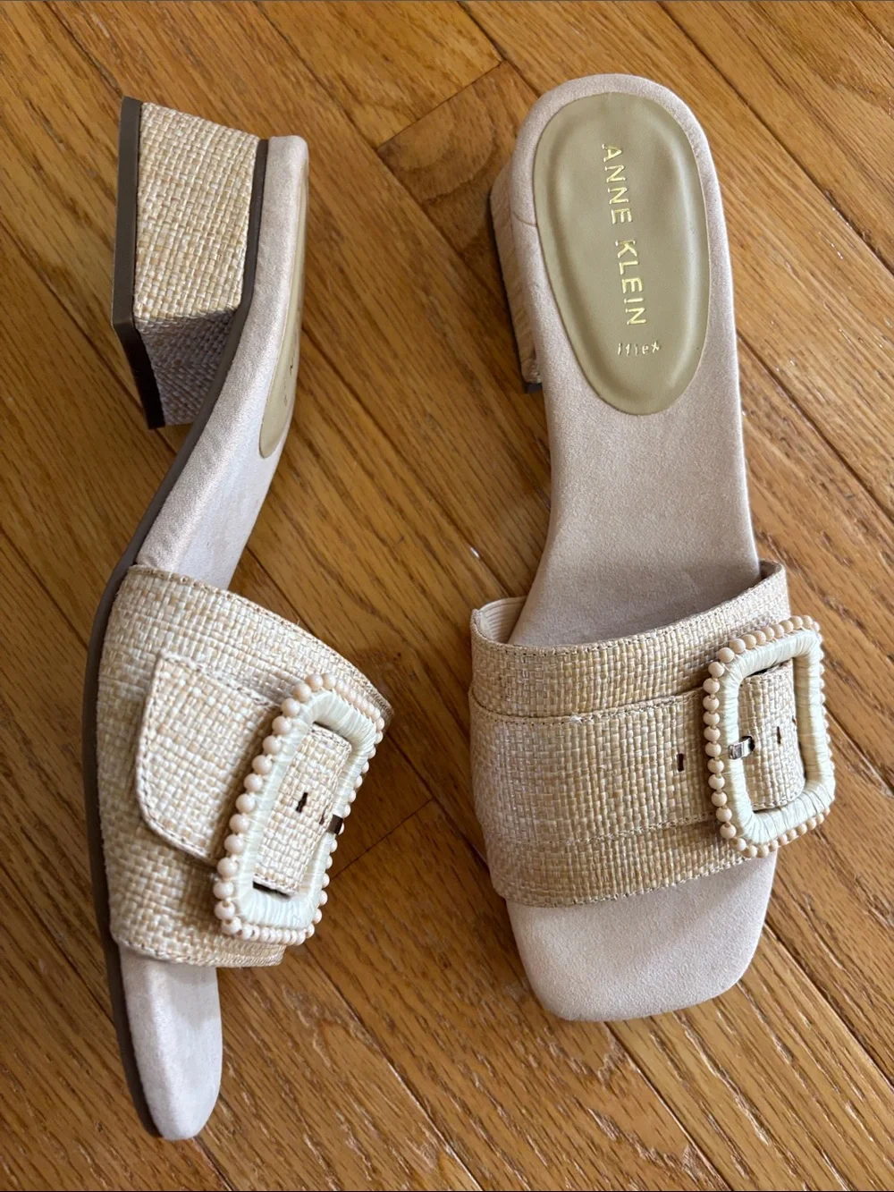 ANNE KLEIN Netty Heeled Slide Sandals beaded tan buckle heel 9.5 M